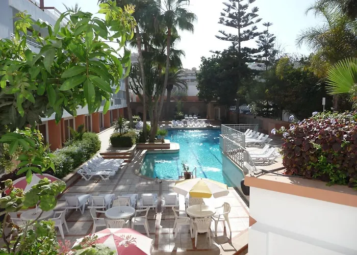 Hotel Kamal City Center